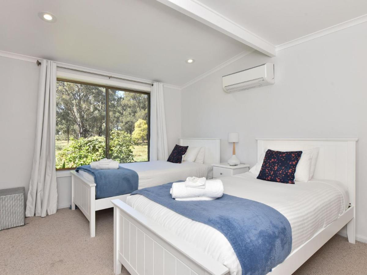Blaxlands Homestead - Nothing Is Closer Opposite Hope Estate With Wifi And Pool Plus Fireplace Pokolbin Buitenkant foto